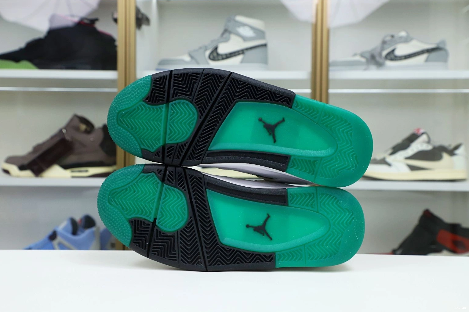 JORDAN 4 WMNS AIR RETRO 'RAST 0819